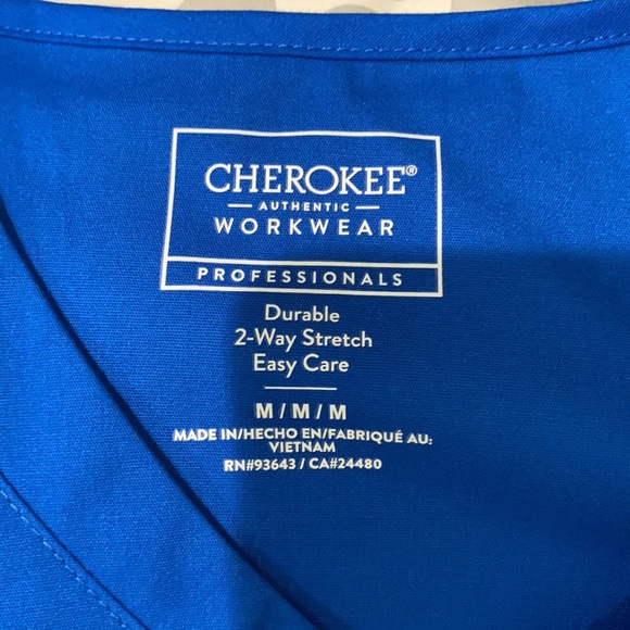 Brand New Cherokee Royal Blue Scrub Top - Picture 2 of 2